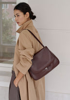 MONOROW Jude Bag - Burgundy styled look 13