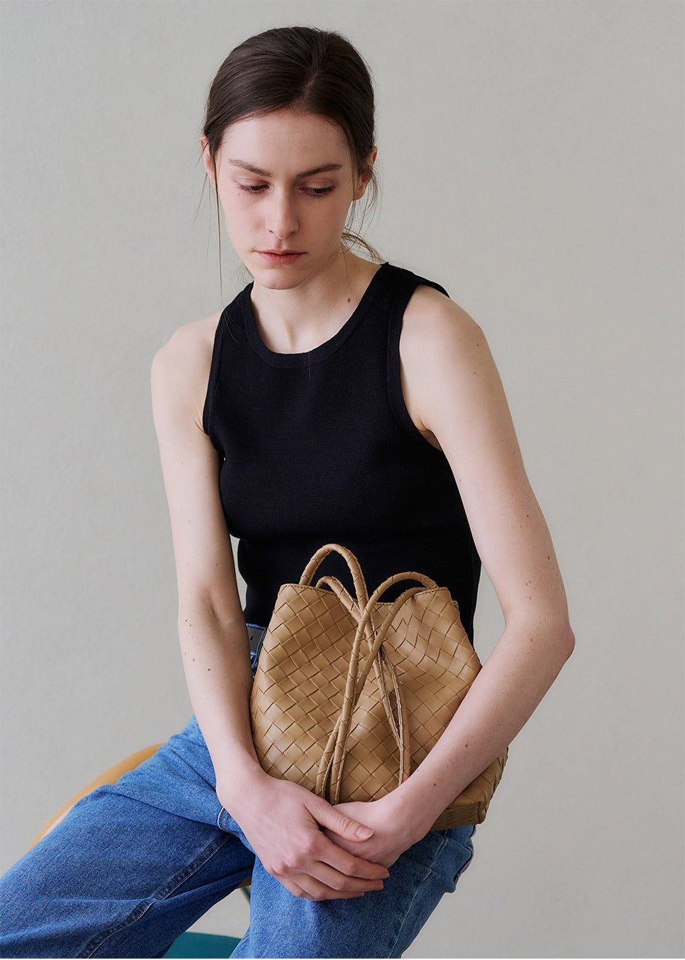 MONOROW Juri Bag - Beige styled look 7