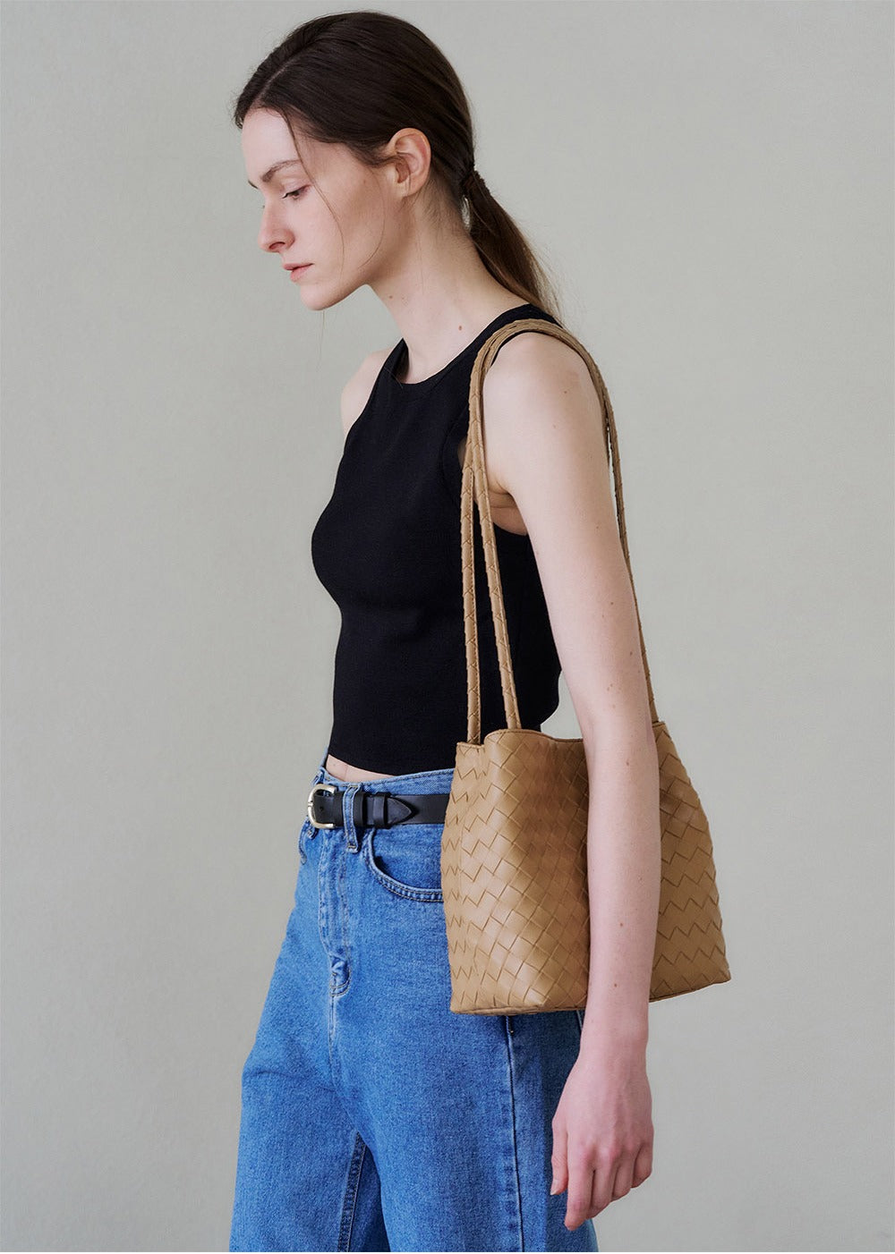 MONOROW Juri Bag - Beige styled look 9