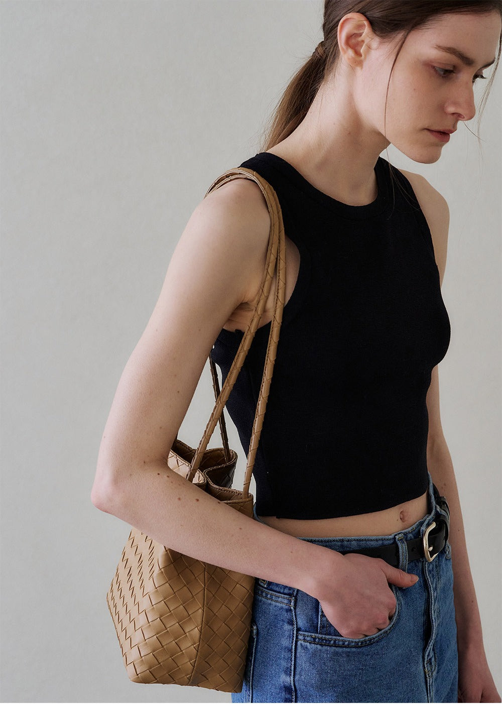 MONOROW Juri Bag - Beige styled look 10