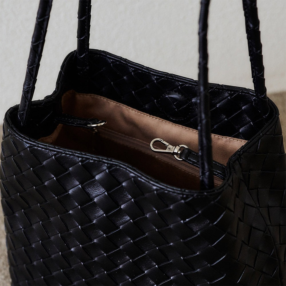 MONOROW Juri Bag - Black interior detail
