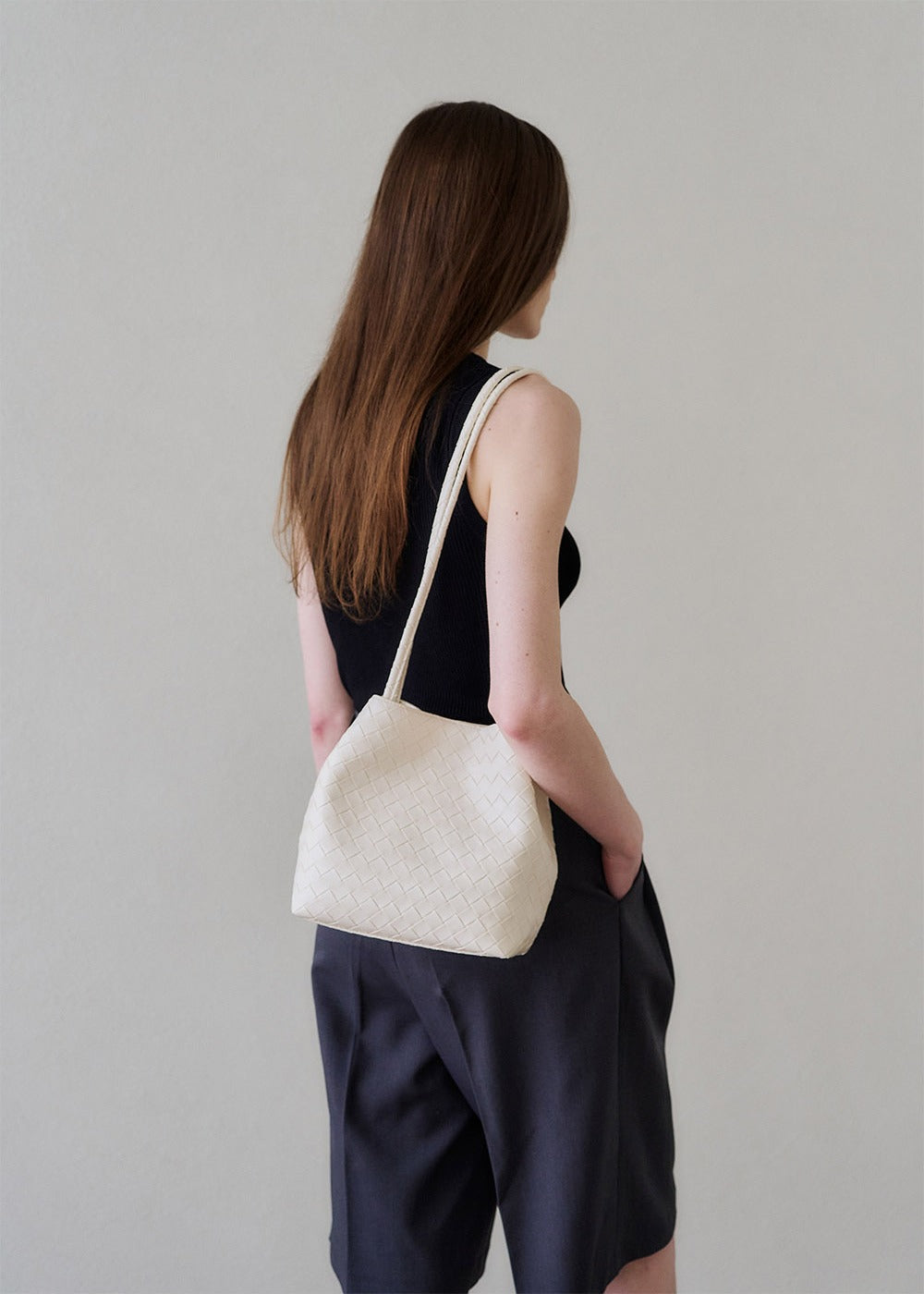 MONOROW Juri Bag - Ivory styled look 13