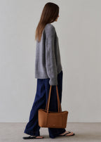 MONOROW Sara Bag - Suede Camel styled look 10