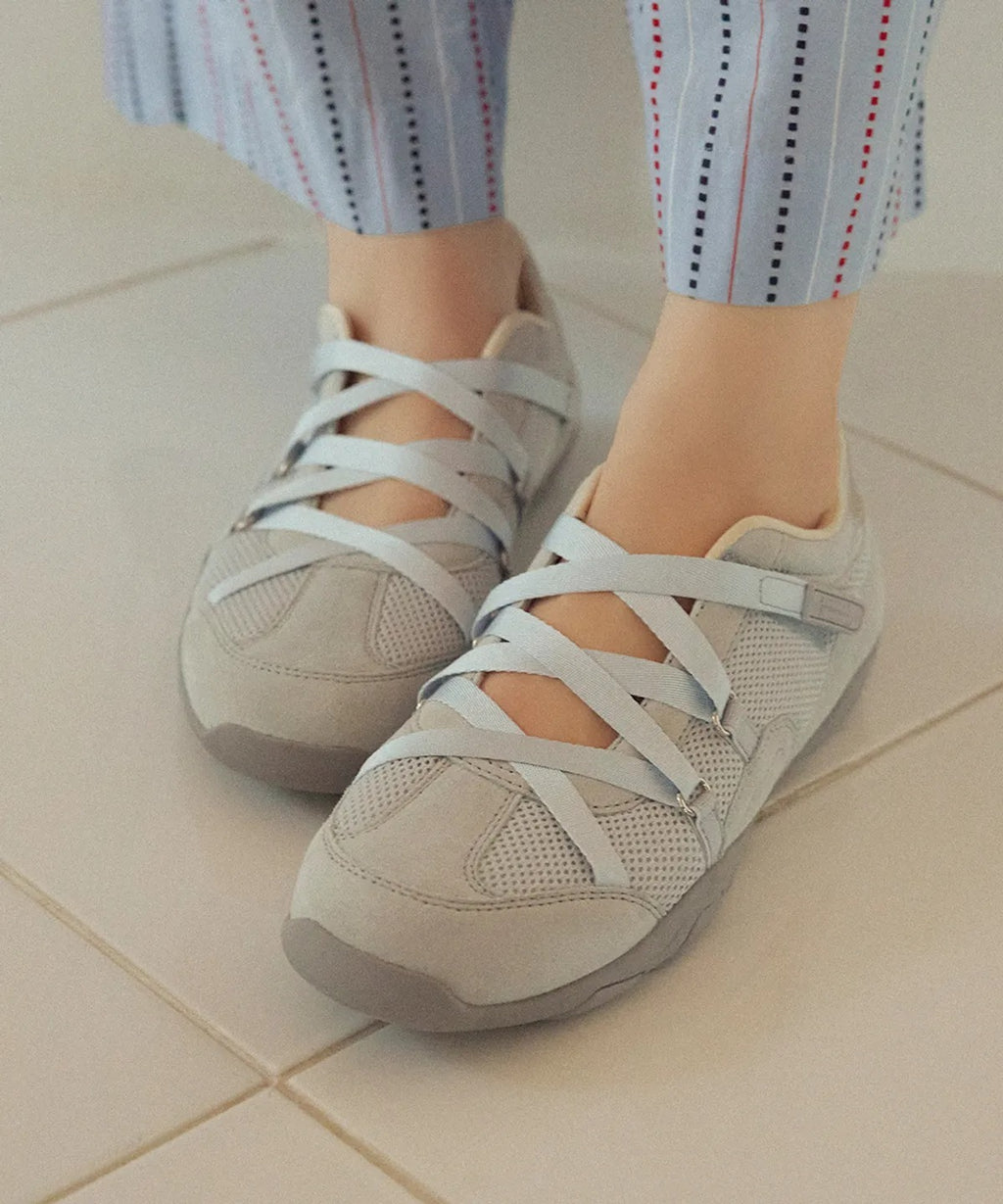 Rockfish Weatherwear ZANE X-STRAP SNEAKERS V2 Sky Blue worn