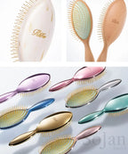 ReFa AURA embossed logo close-up