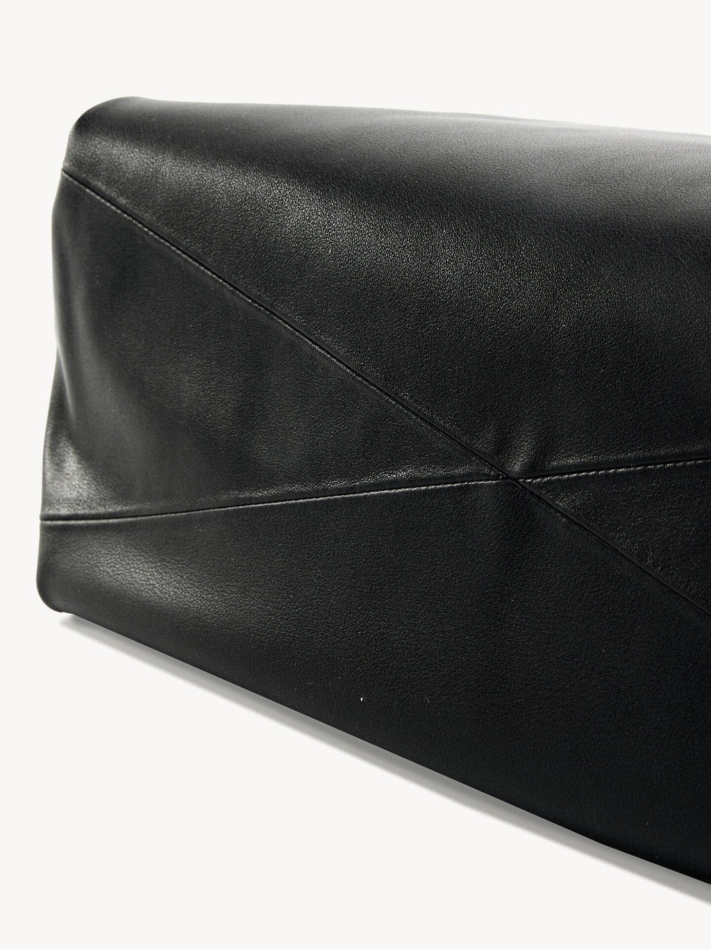 Songmont Small Gather Bag Onyx Nappa leather panel stitching detail