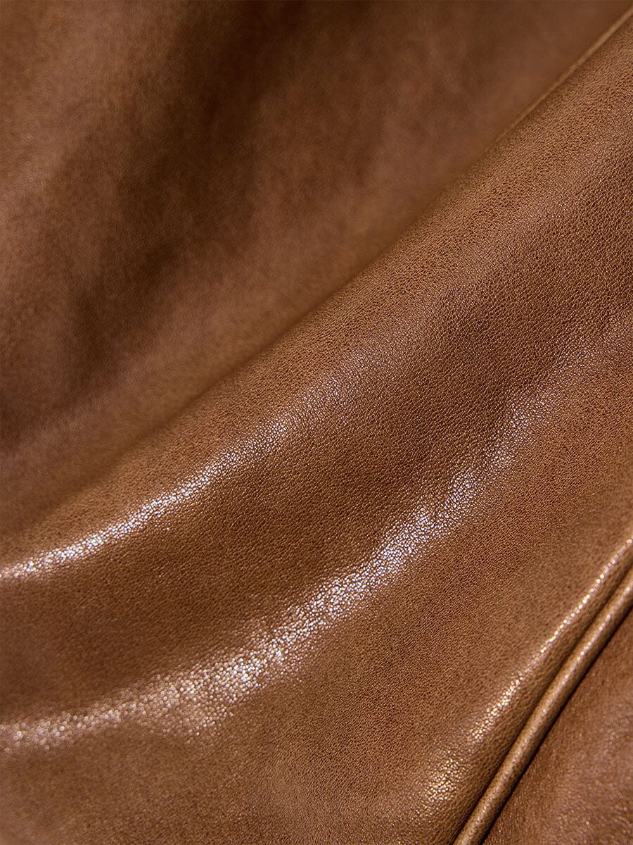 Songmont Small Shan Satchel Bag Sandal leather texture close-up