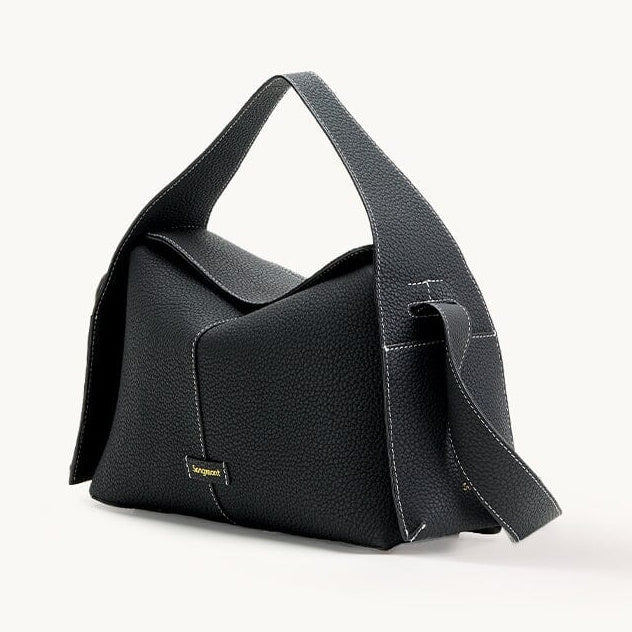Songmont Drippy Roof Bag Onyx - black full-grain leather shoulder bag, three-quarter view